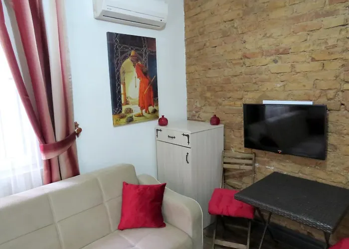 Istanberry - Moonlight *