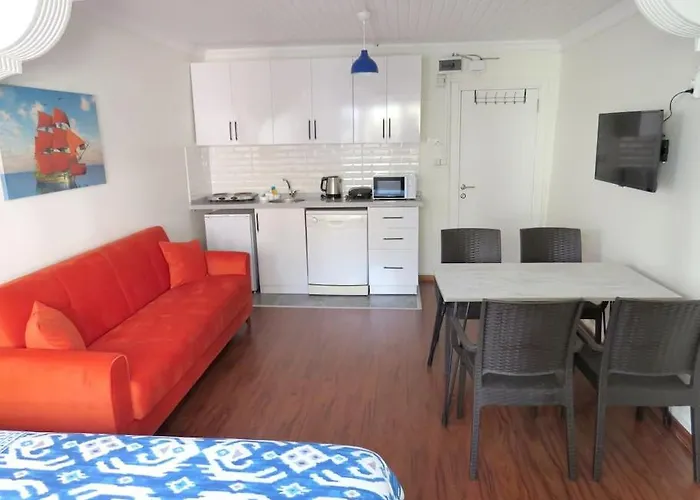 Istanberry - Moonlight 호텔 *